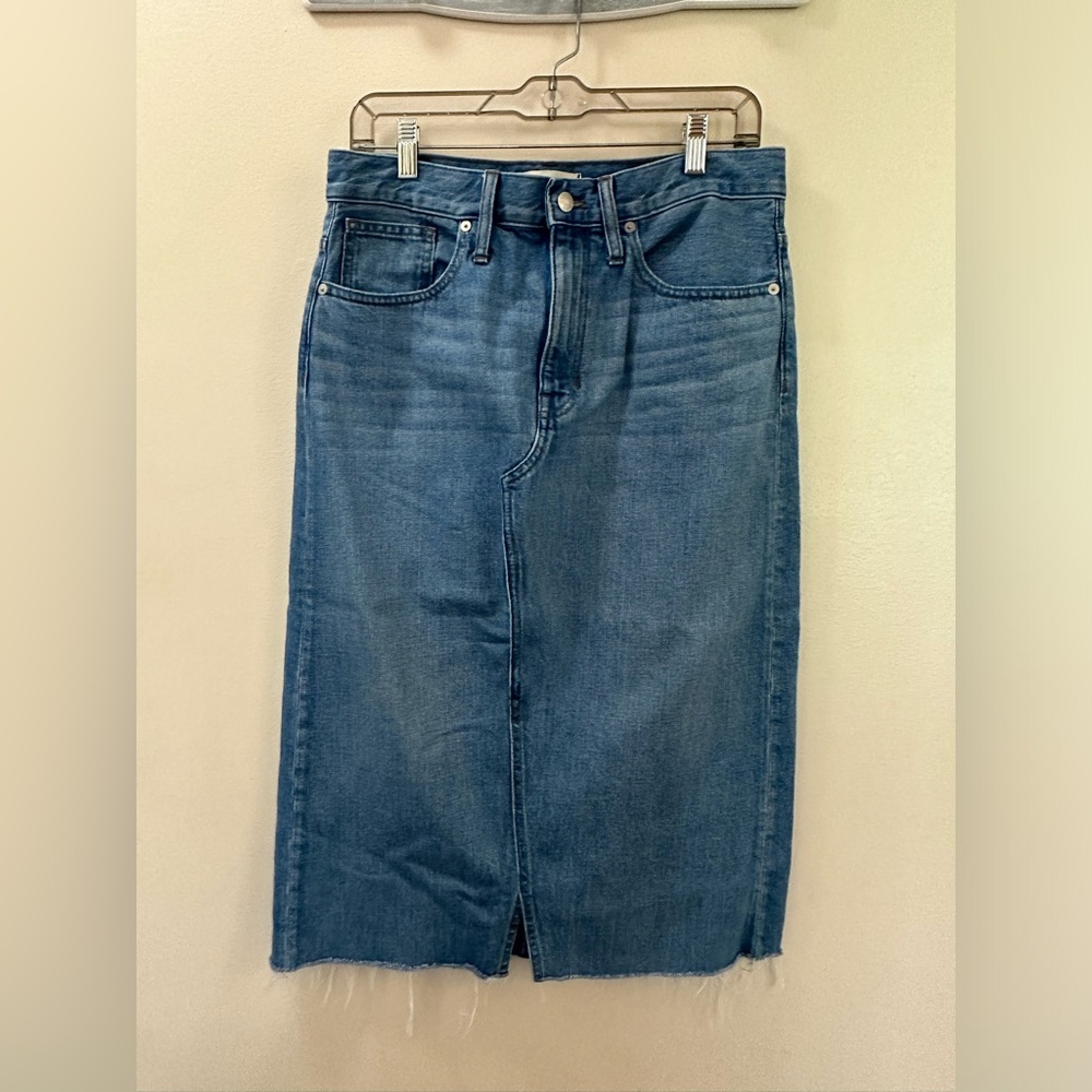 Madewell denim skirt size 28